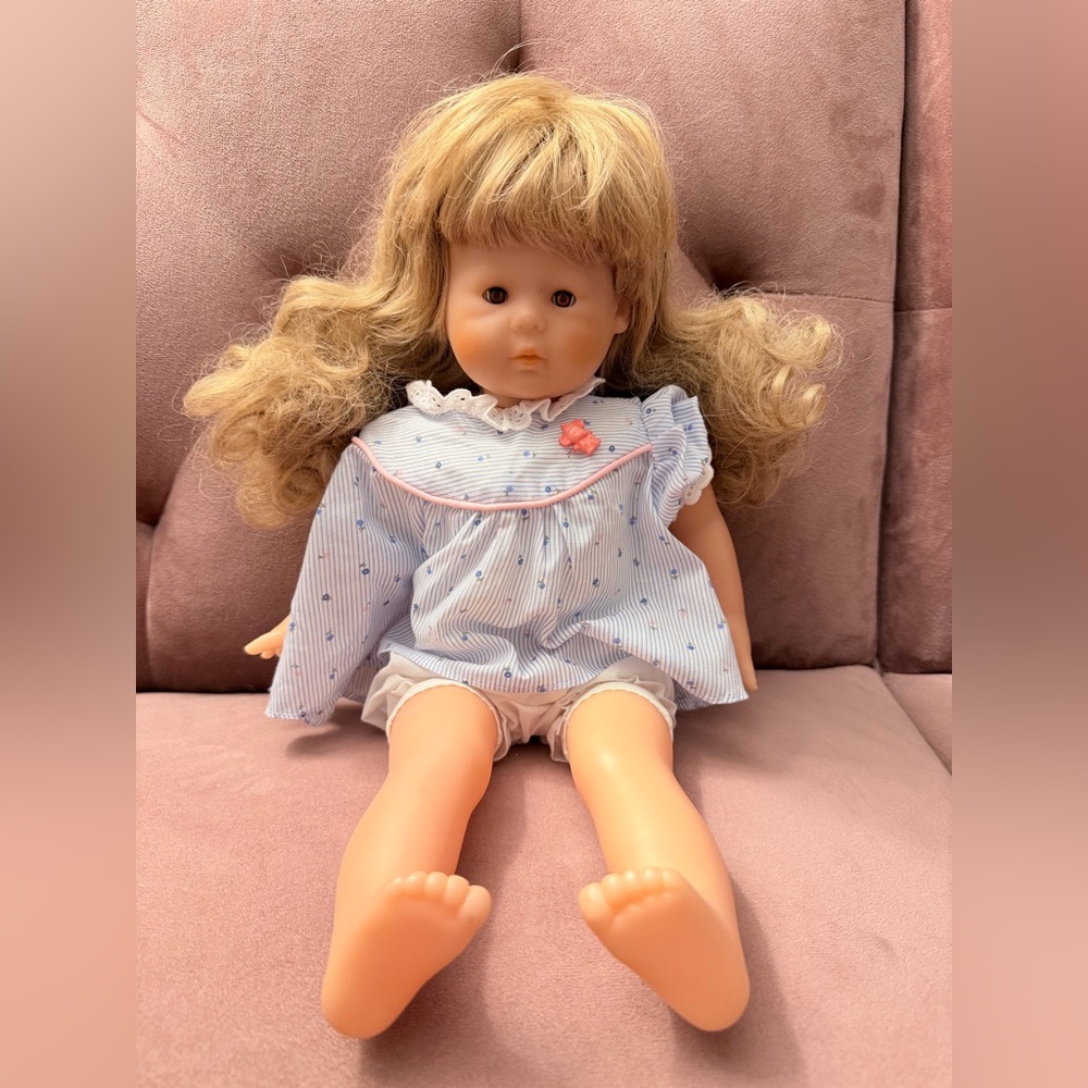 Corolle doll blonde hair brown eyes vintage